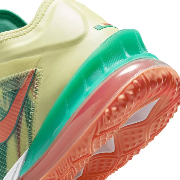 Nike Lebron 18 Low Summer Refresh Basketball Shoes in Green - Size: 16, CV7562-300