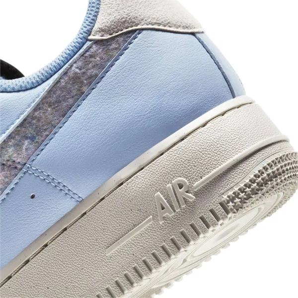 Nike Women's Air Force 1 &07 SE Light Armory Blue