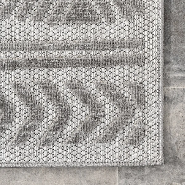nuLOOM Mikala Raised Tribal Light Gray 6 ft. 7 in. x 9 ft. Indoor/Outdoor Area Rug