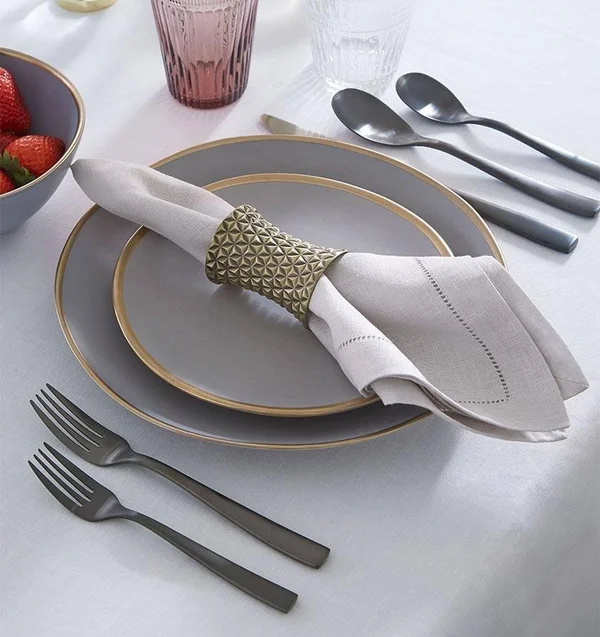 Sferra - Festival - Crimson Dinner Napkins /20X20 Set 4