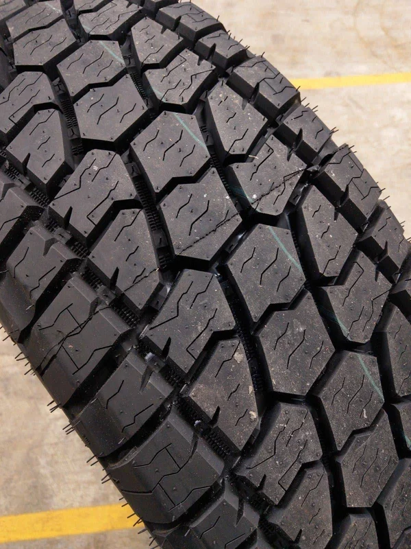 Radar Renegade AT5 All-Terrain Tire - LT275/65R20 126/123S
