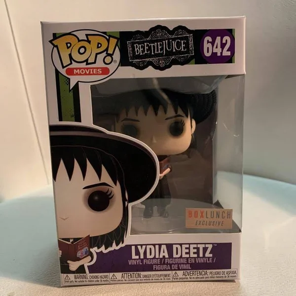 Pop! Movies #642: Beetlejuice: Lydia Deetz (with Handbook) Box Lunch