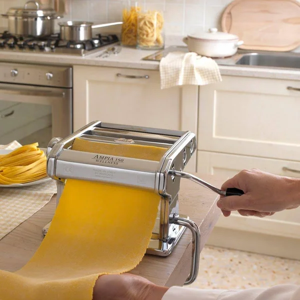 Matfer 073160 Atlas Ampia 150 Manual Pasta Machine, 7.87 x 7.87 x 5.12