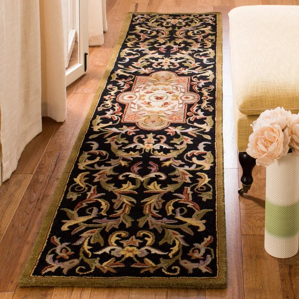 Safavieh Classic CL220B 7&6x22 x 9&6x22 Black - Beige Area Rug