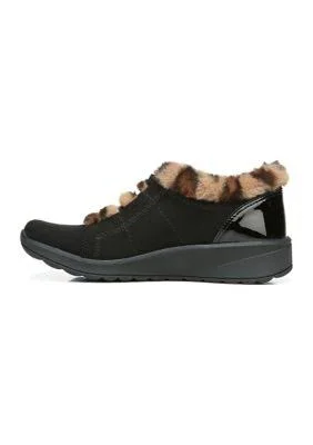 Women's Bzees Golden Slip On, Size: 12, Black