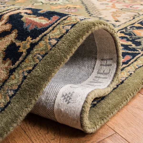Safavieh Heritage Collection HG625N Handmade Traditional Wool Area Rug 3& x 5& Navy/Ivory