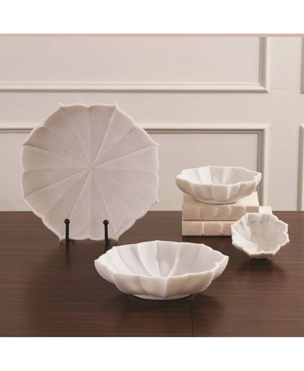 Global Views Marble Petal Bowl