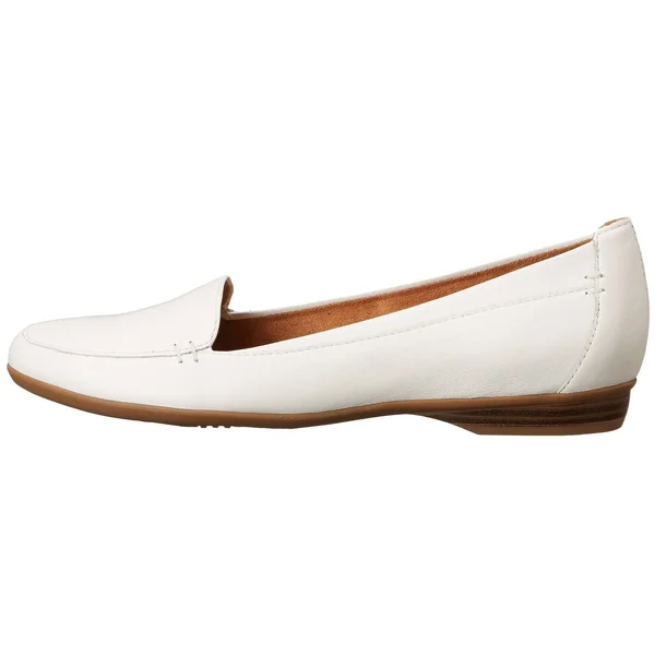 Naturalizer Women's Saban, Black Leather Size: 7 M