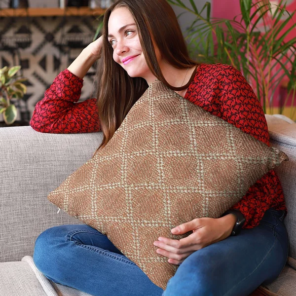 Plutus 20x22 x 36x22 Diamond Luxury Throw Pillow in Brown