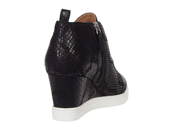 Women's Linea Paolo Felicia III Wedge Sneaker - Size 9 M - Black