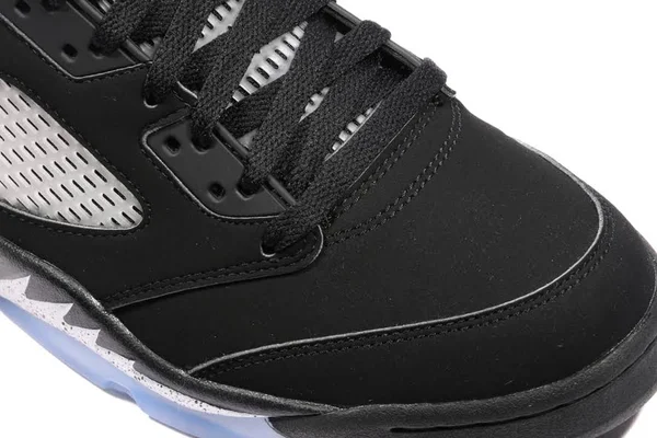 Nike Air Jordan 5 Retro Black Metallic Silver Basketball Shoes/Sneakers 845035-003 (EU Size 41)