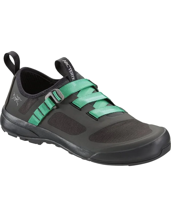 Arc&teryx Arakys Approach Shoe - Women's Shark/Bora Bora, 8.5