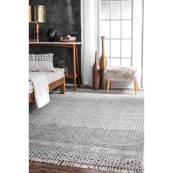 nuLOOM Ammie Grey 4& x 6& Area Rug