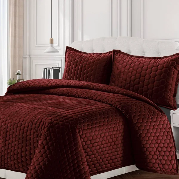 Tribeca Living Lugano Honeycomb Velvet Oversized Quilt Set - Red, Queen