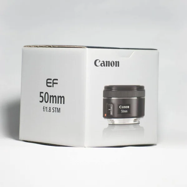 Canon Single Focus Lens - 50mm - F/1.8