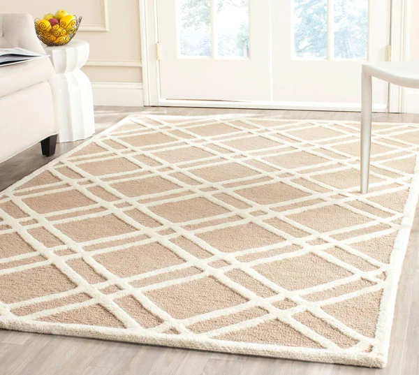 Safavieh Cambridge CAM142J Beige - Ivory Rug, 8&x 8& Square