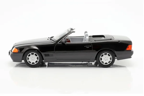 KK Scale Models - Mercedes-Benz 500 SL R129 - 1993 - 1/18 - Black