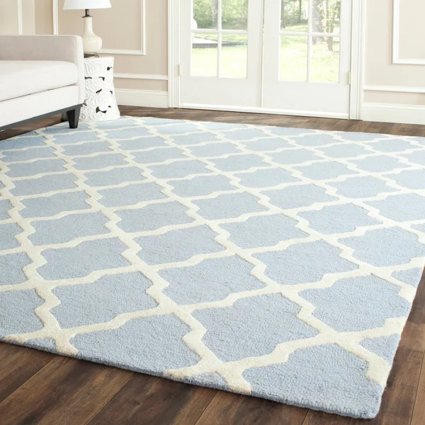 Safavieh Cambridge Navy Blue & Ivory 2&-6x22 x 16& Rug