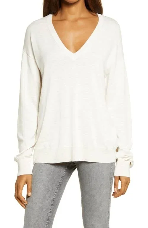 Women's Treasure & Bond V-Neck Sweater - Size Medium - Beige