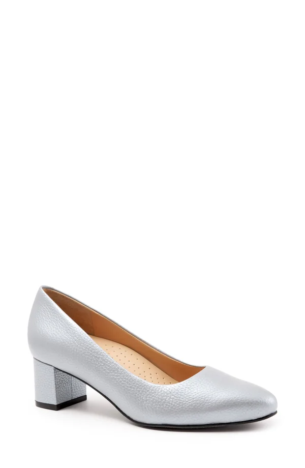 Trotters Women's Kari Pump, Color: Grey, Size: 10.5