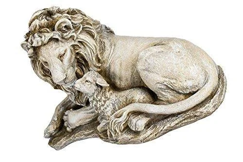 Joseph&s Studio Lion and Lamb Garden Statue