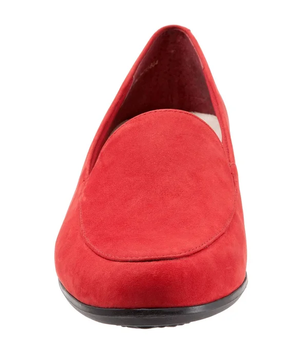 Trotters Women's Monarch Loafer - Size: 8, Red