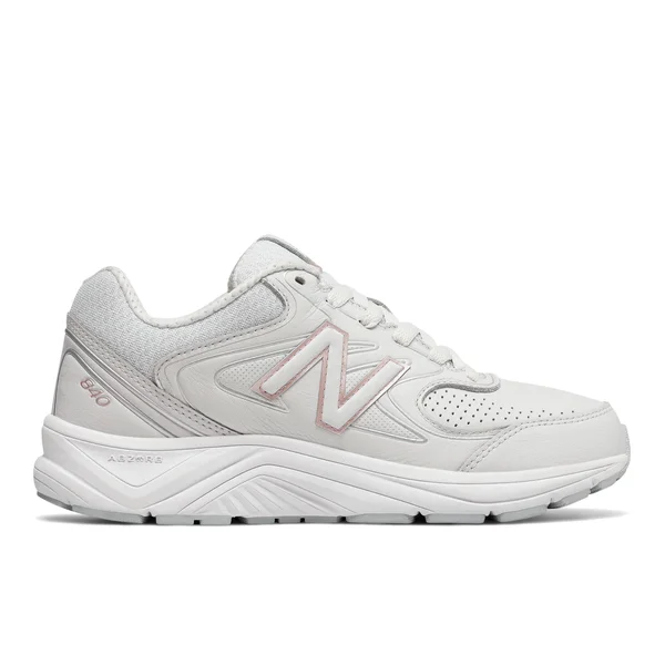 New Balance 840v2 Shoe - Women's Walking