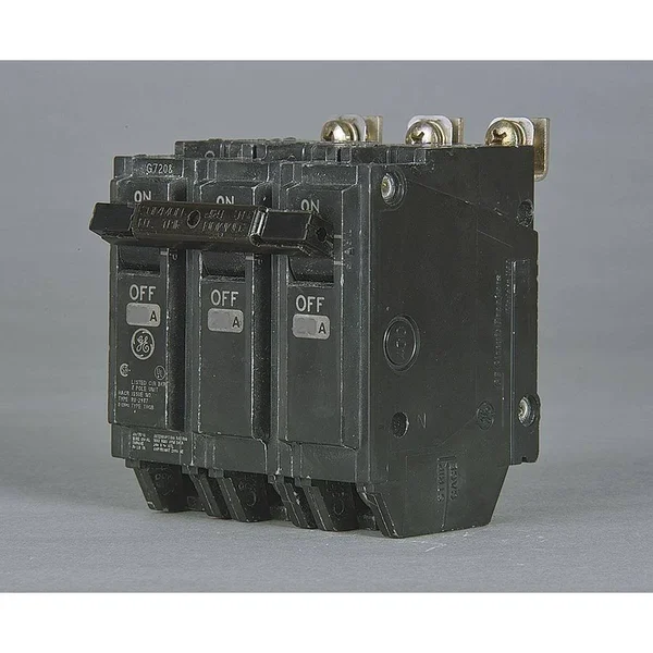 GE THHQB32030 Circuit Breaker, 30A, bolt On, 120/240V, 3P