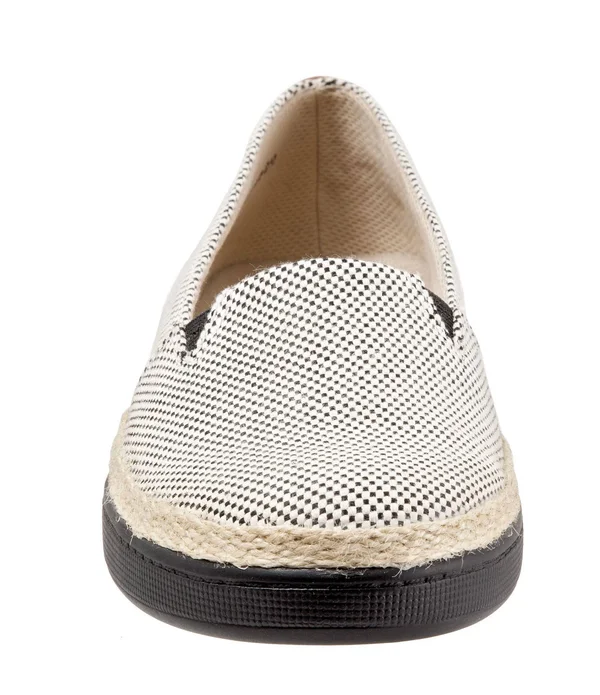 Women's Trotters Accent Flat - Size: 6.5, Black
