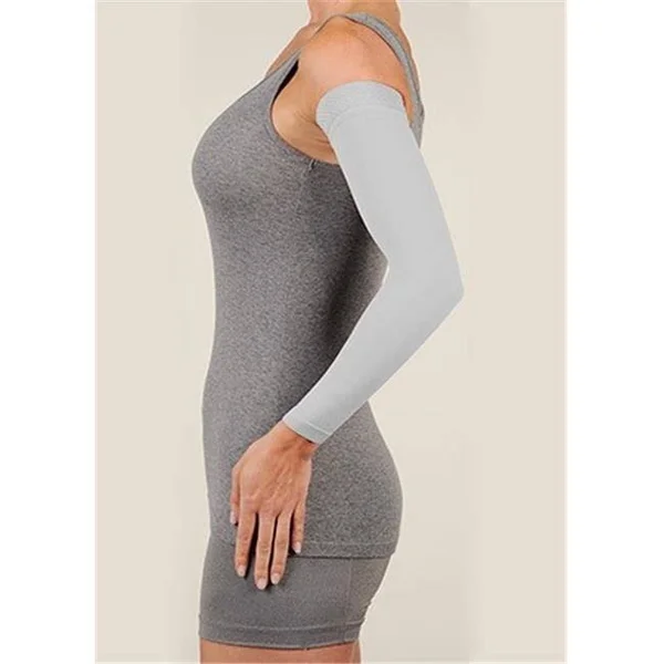 Juzo 2000MXCGRSB06 VI Soft Max 15-20 mmHg Armsleeve with Regular Silicone Border - White, VI