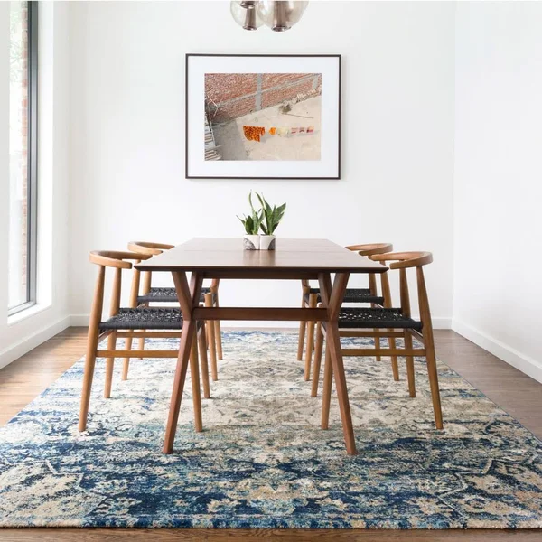 Alexander Home Contessa Distressed Transitional Medallion Rug - Rust/Ivory 5&3x22 x 7&8x22