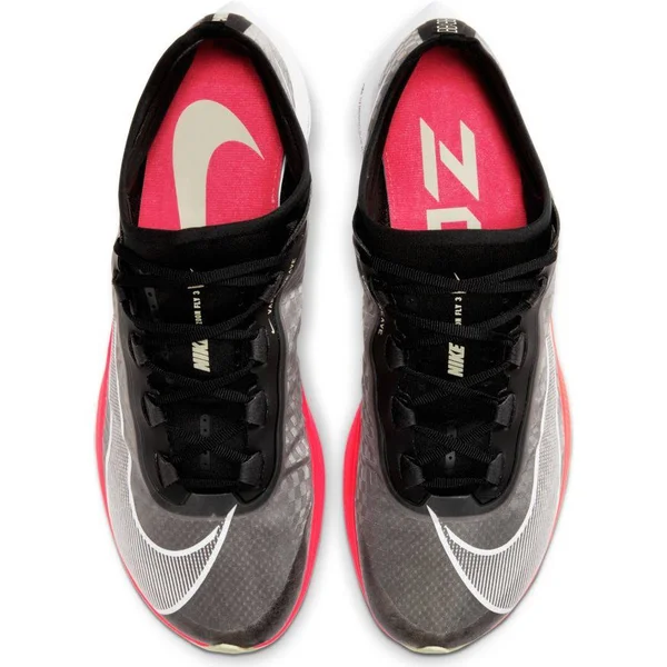Nike Zoom Fly 3 9