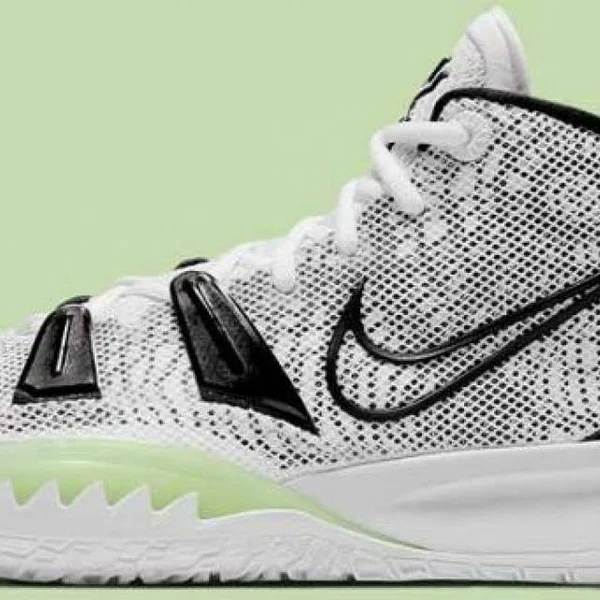Nike Kyrie 7 EP &Brooklyn Beats& Shoes - Size 11