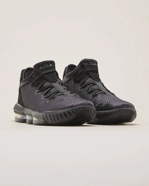 Nike Men's Lebron 16 Low Basketball Shoes - Size: 10, Black