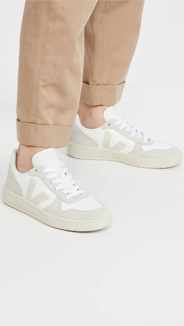 Veja V-10 Sneakers