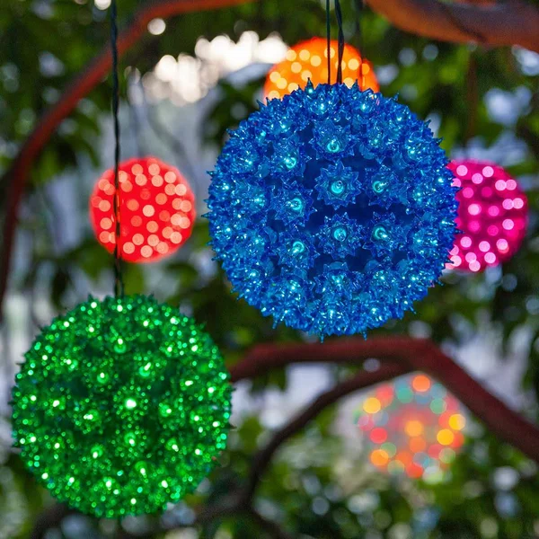 7.5x22 Light Sphere - 120 Green LED Lights