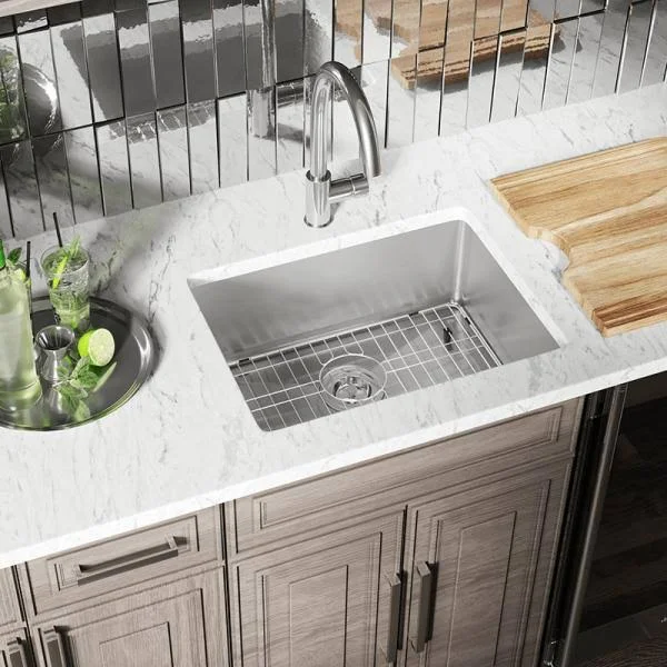 Mr Direct 1823 16-Gauge Undermount Single Bowl 3/4-Inch Radius Stainless Steel Kitchen Sink