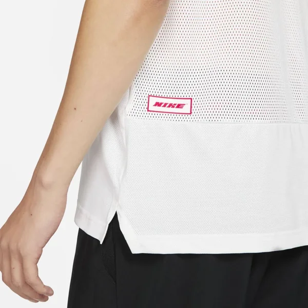 Nike Sport Clash Men's Short-Sleeve Training Top in White, Size: Small, CZ7718-100