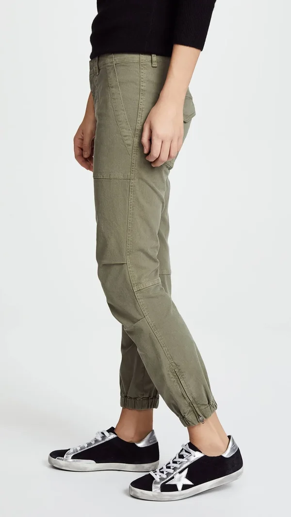 NILI LOTAN Cropped Military Pant in Camo - Green. Size 8 (also in 6).