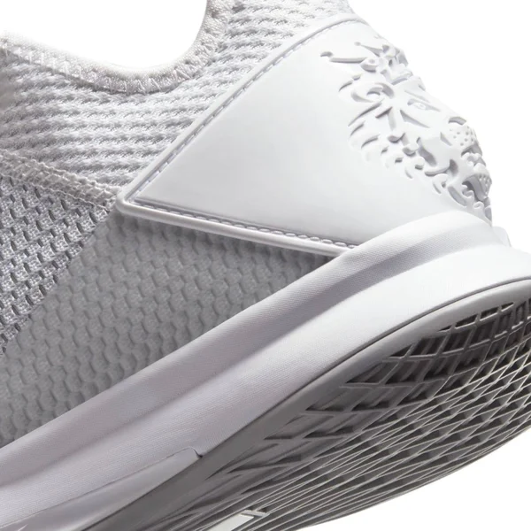 Nike Lebron Witness IV 12