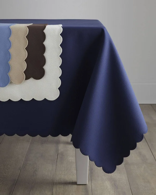 Matouk Savannah Gardens Table Linens - Oblong Table Cloth, Azure/Azure