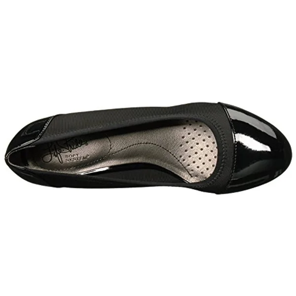 LifeStride Women's Juliana Stretch Wedge Pump, Black