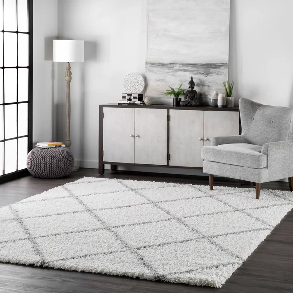 nuLOOM Shanna Easy Shag White 12 ft. x 15 ft. Area Rug