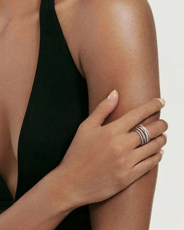 David Yurman Crossover Wide Ring with Diamonds - White/Silver
