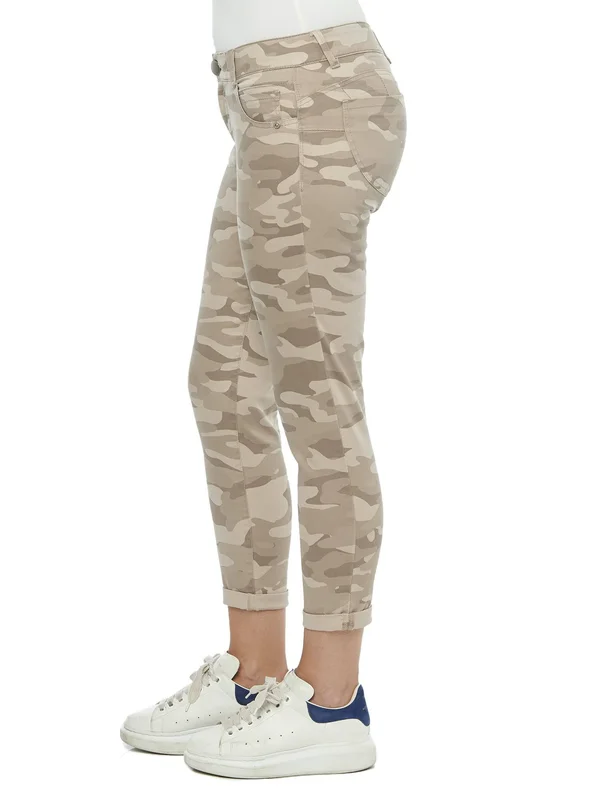 Democracy Women's AB Solution Crop