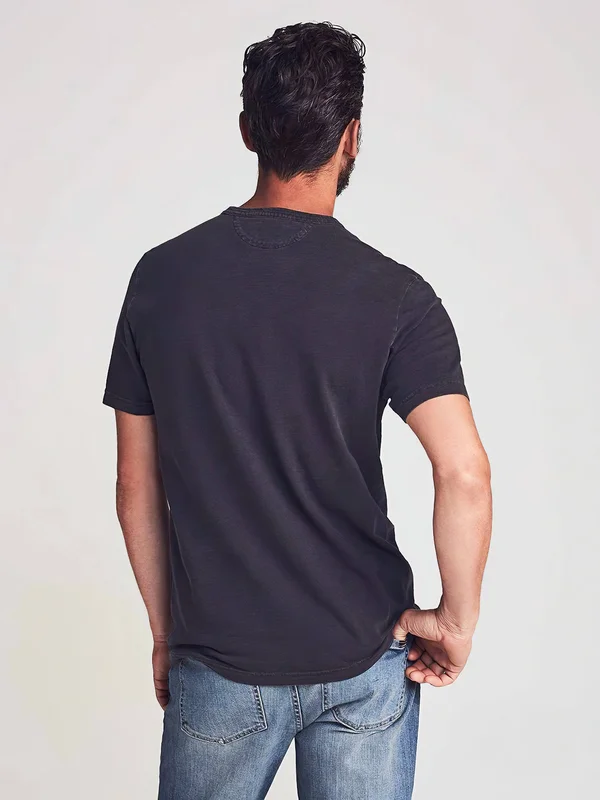 Faherty Men's Sunwashed Pocket T-Shirt - Washed Black - Size XS, Cotton
