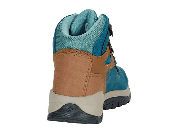 Columbia Women's Newton Ridge Plus - Deep Wave/Dusty Green, 5.5