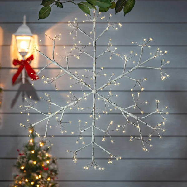 Gerson 24-Inch Diameter Battery Operated Firecracker LED Lighted Hanging Snow Flake with Outdoor Battery Box - White