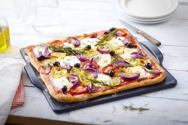Emile Henry Square Pizza Stone - Burgundy