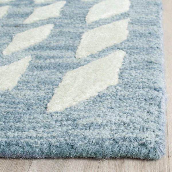 Safavieh Bella BEL126B Sand, Brown Rug 5& x 5& Square